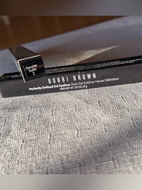 Bobbi Brown Perfectly Defined Gel Eyeliner Chocolate Truffle 2 New in Box (1)